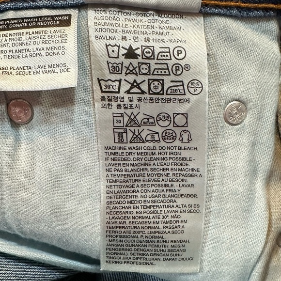 Men’s Levi’s 550 Jeans Size 36” x 32” - Picture 5 of 7